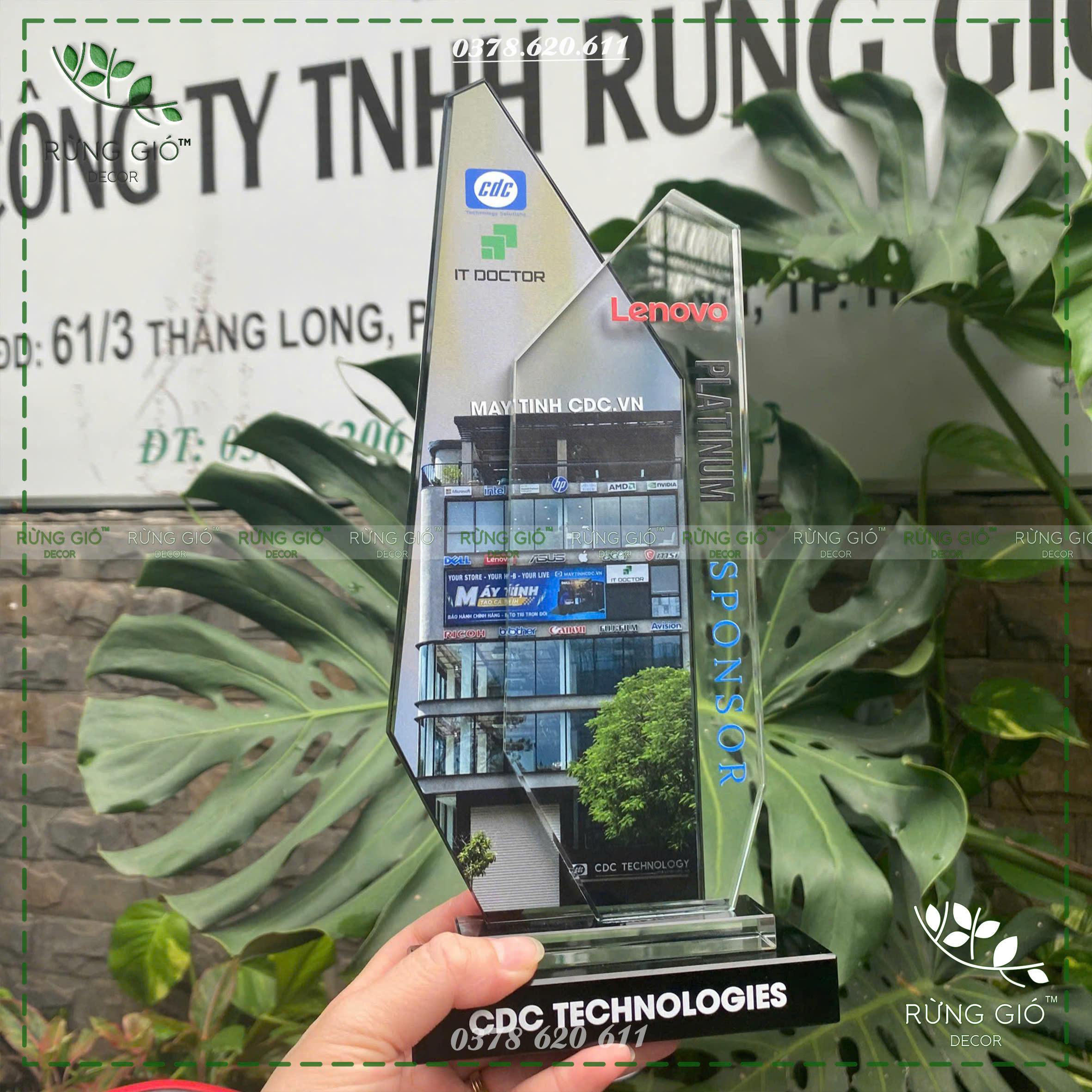 Cúp MẪU 11 cao 27cm, pha lê dáng dài